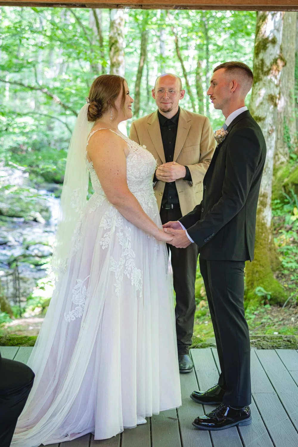 outdoor micro wedding smoky mountains