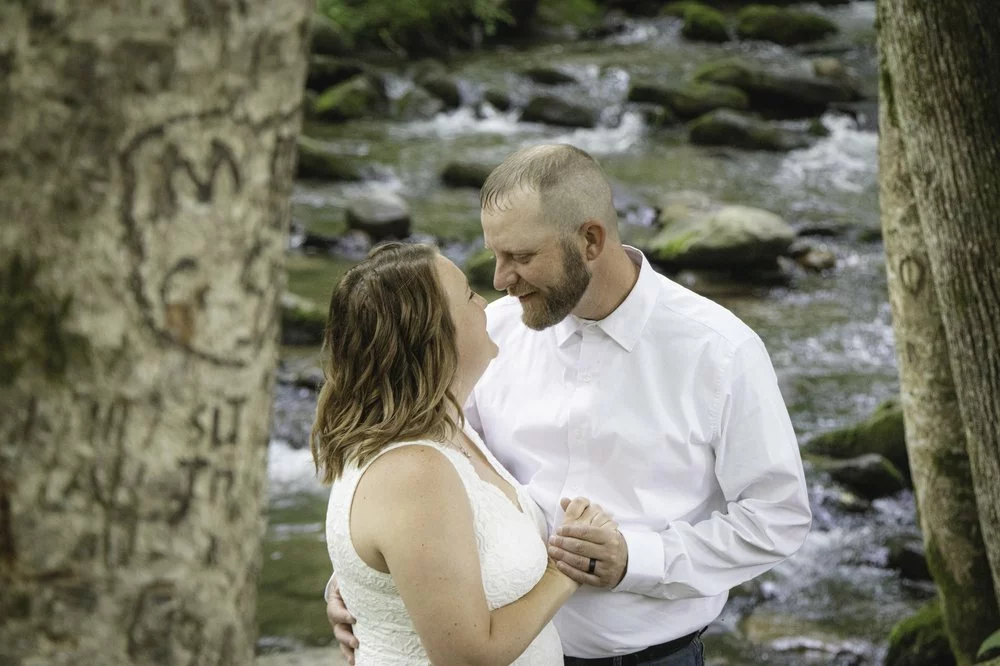 micro wedding in the smokies