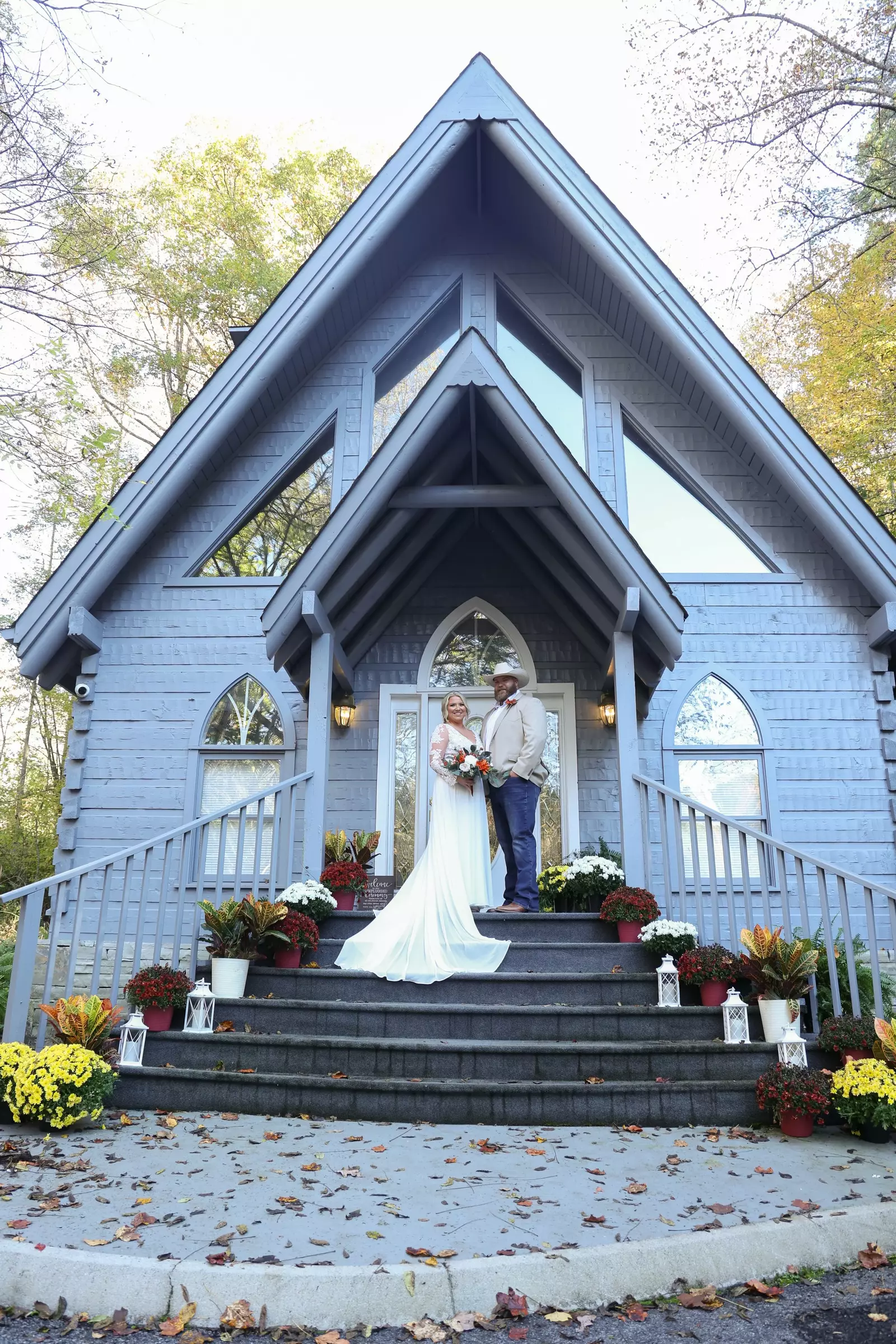 wedding chapel in the smokies