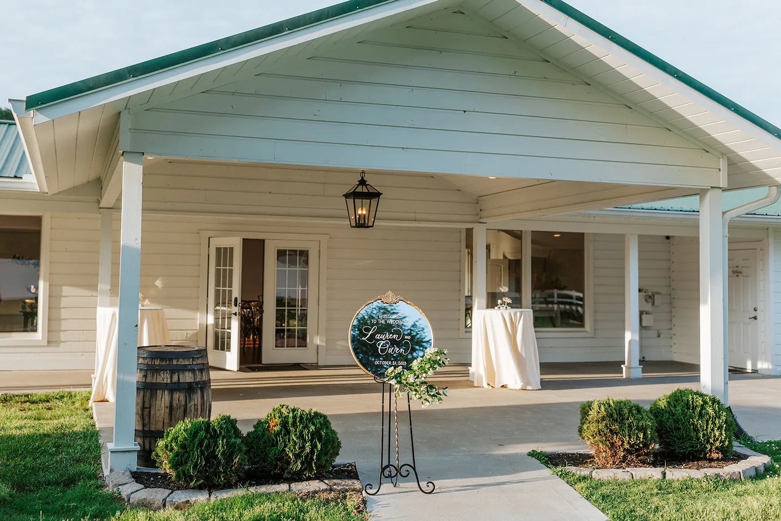 covered patio at wedding